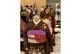 ㈱ハッピーヘアライフホールディングス Charm/MARCH