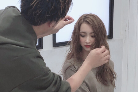 撮影やヘアショーなど、自分の技術を表現できる機会も豊富★