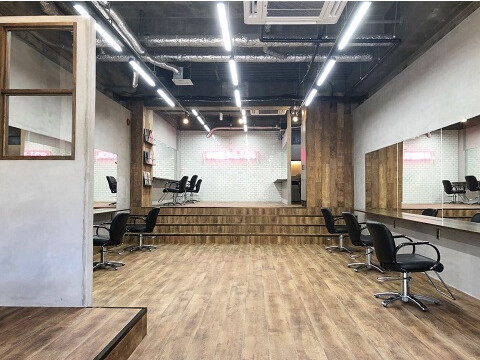 株式会社LEAP OVER