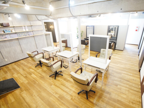 Lashiku・Belle（ラシク・ベル）株式会社