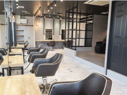 Agu hair sylk豊田市駅前