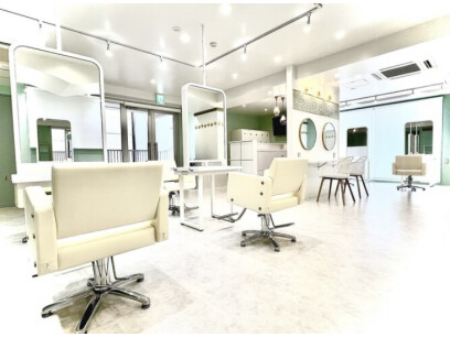 Agu hair elf JR立花駅前