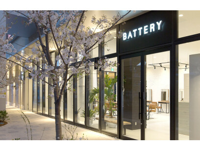 バッテリーヘアアンドメイク 塚口店(Battery hair&make)