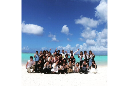 幅広い年齢層のスタッフが活躍しています♪