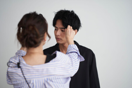 様々なヘアメイクの現場で学ぶことができます。