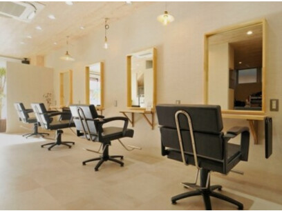 Agu hair violus甚目寺