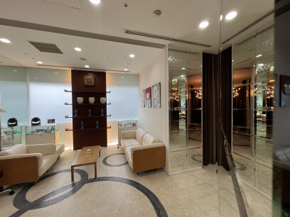 株式会社サッシュ