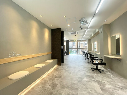 Agu hair Slups川崎