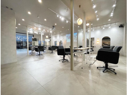 Agu hair goat金沢駅前