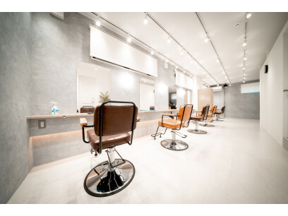 Agu hair sereno鴻巣