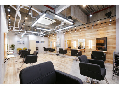 Agu hair milo本厚木