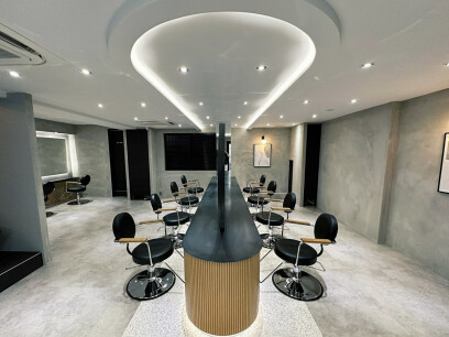 Rowan by artina 横須賀中央店