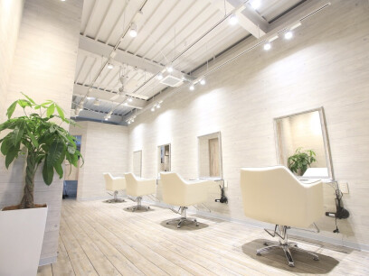 True Creation【トゥルークリエイション】久喜店