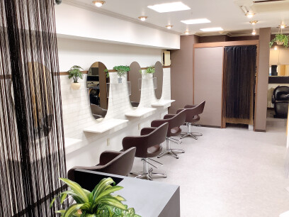 HAIR MAKE UE2 上本町店【ヘアメイク　ウエニ　ウエホンマチテン 】