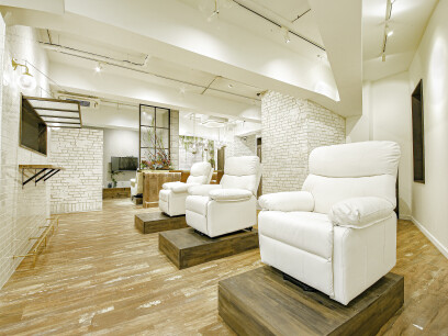 Luce  eyelash & nail  川崎