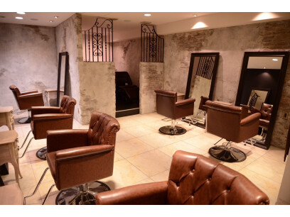 hair salon N