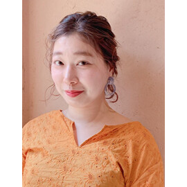 辻本 静佳(つじもと しずか)