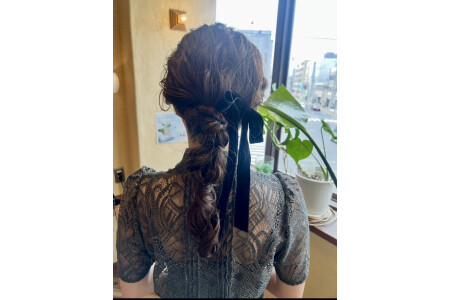 ヘアアレンジのお客様も多いです♪