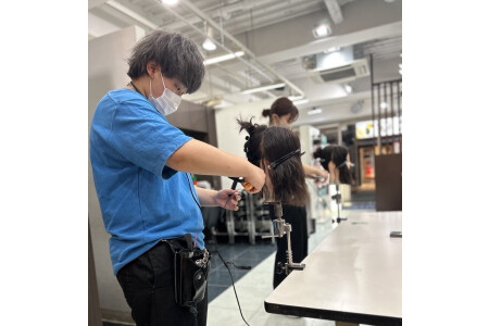 マンツーマン指導　早期デビューを目指します！