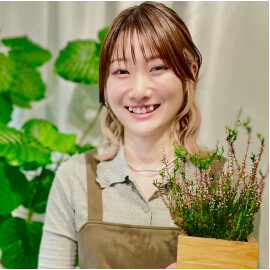 依田　仁美（Hitomi Yoda）