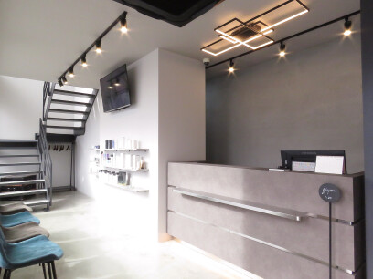 有限会社ツルギ