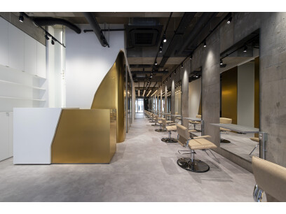 yoke（ヨーク）立川店