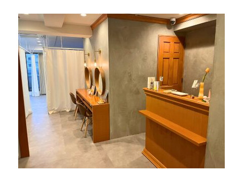 株式会社トップライド(BRAVE / GOOD NEIGHBORS / TRIBECA /MOMO)