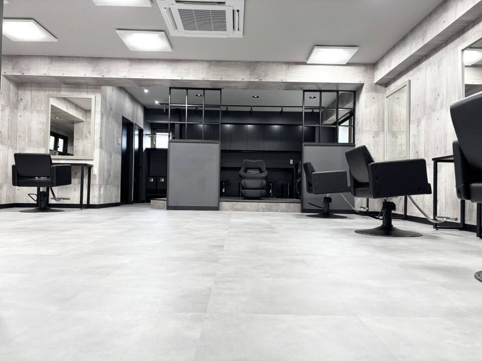 ambitious 【アンビシャス】/有限会社ジェフ・ビーズ