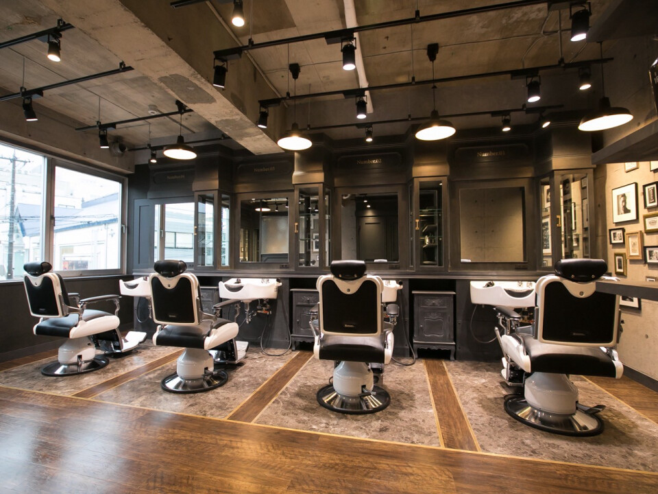 Shine hair（3店舗）／STAY GOLD／株式会社 es PLATINUM