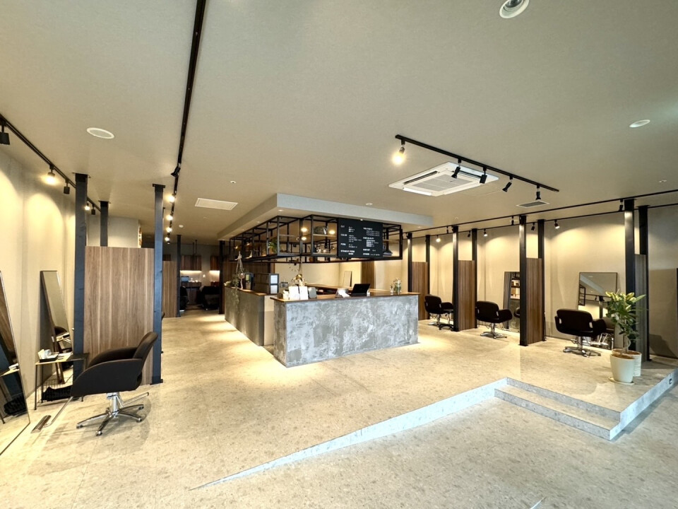 髪質改善オージュア認定サロン un【アン】/ 株式会社 gimmick【ギミック】