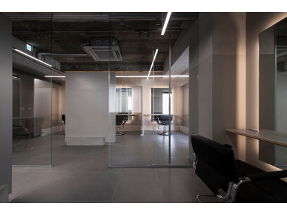 AXIS share salon 立川店