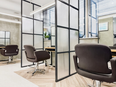 AUBE HAIR haku（ハク）【米沢店】