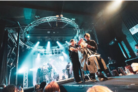 株式会社トゥルース