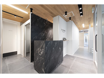 SALOWIN 表参道HOLON店