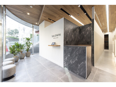 SALOWIN 原宿iori店