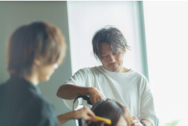 株式会社e-three　～Le.reve(ル・レーヴ)～