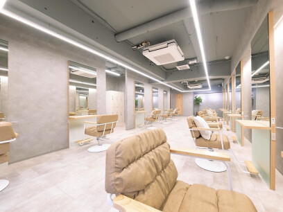 Graphy【グラフィー】池袋