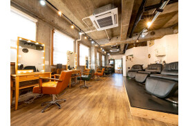 ハイラックス株式会社