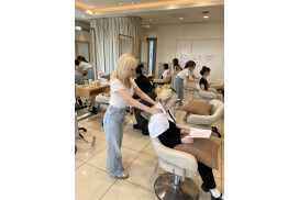 クロードモネ　株式会社ティ・ケー・エス