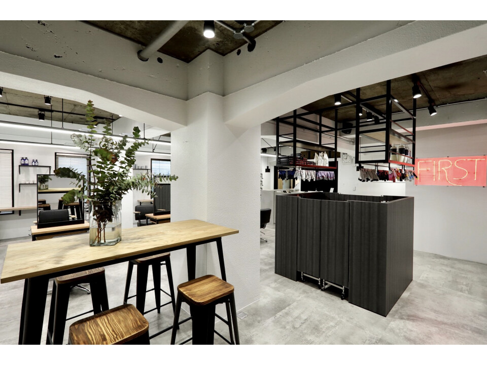 株式会社ファースト