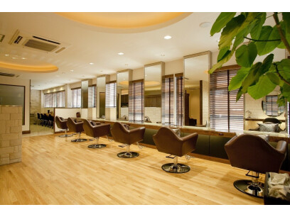 ＶＡＮ　ＣＯＵＮＣＩＬ豊橋店