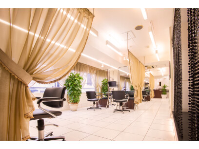 COVER HAIR & SPA bliss【カバーヘア アンド スパ ブリス】浦和/浦和西口店