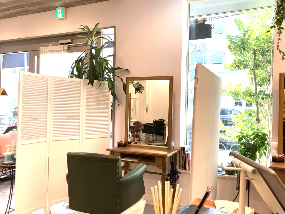 フェイセズ　ヘアラウンジ