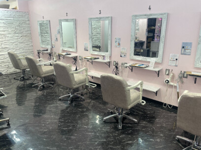 エクステ&ダブルカラー専門店あるじゃんすー名古屋店-Total Beauty Salon-