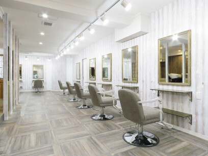 エクステ&ダブルカラー専門店あるじゃんすー横浜店-Total Beauty Salon-