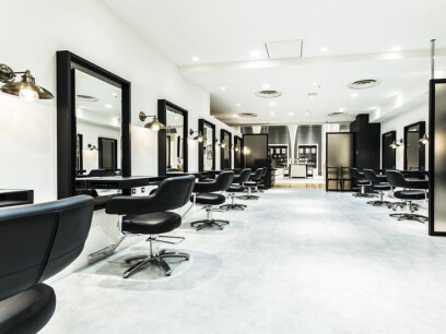 クロードモネH2O・AVEDA 渋谷ヒカリエ ShinQs店