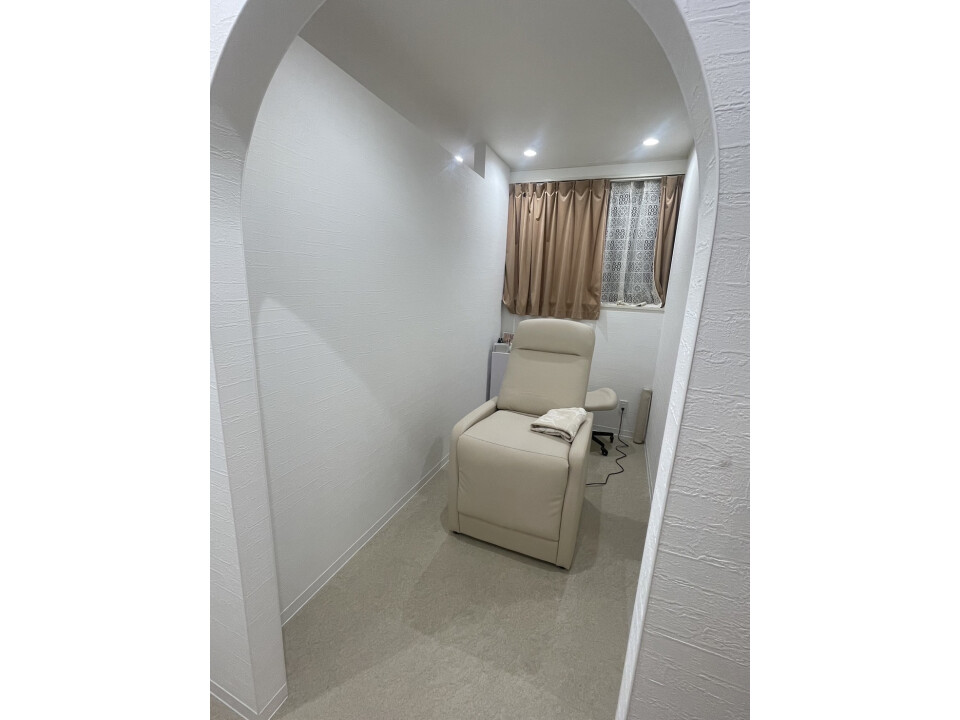 株式会社エイティーン・インターナショナル