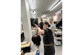 株式会社WELLBEING