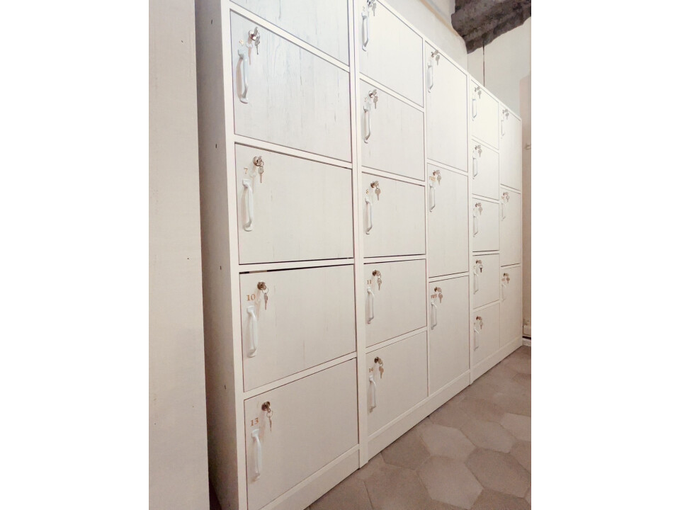 株式会社clapotis