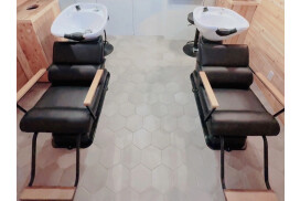 株式会社clapotis